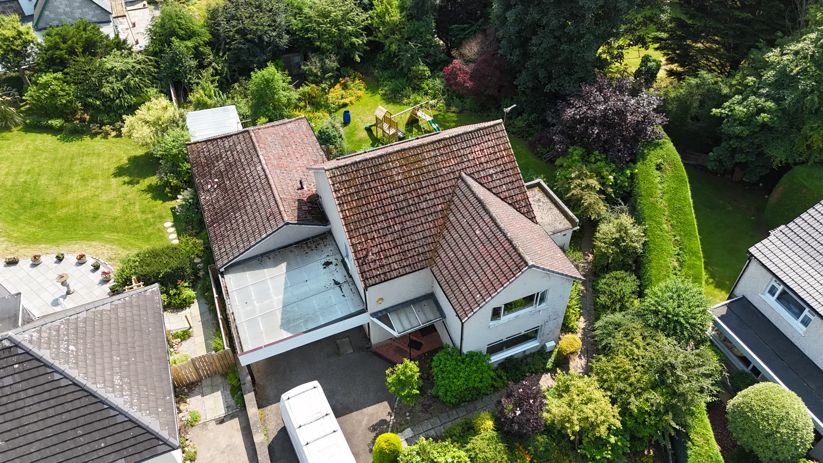 Aberdeen roof with heavy moss before cleaning